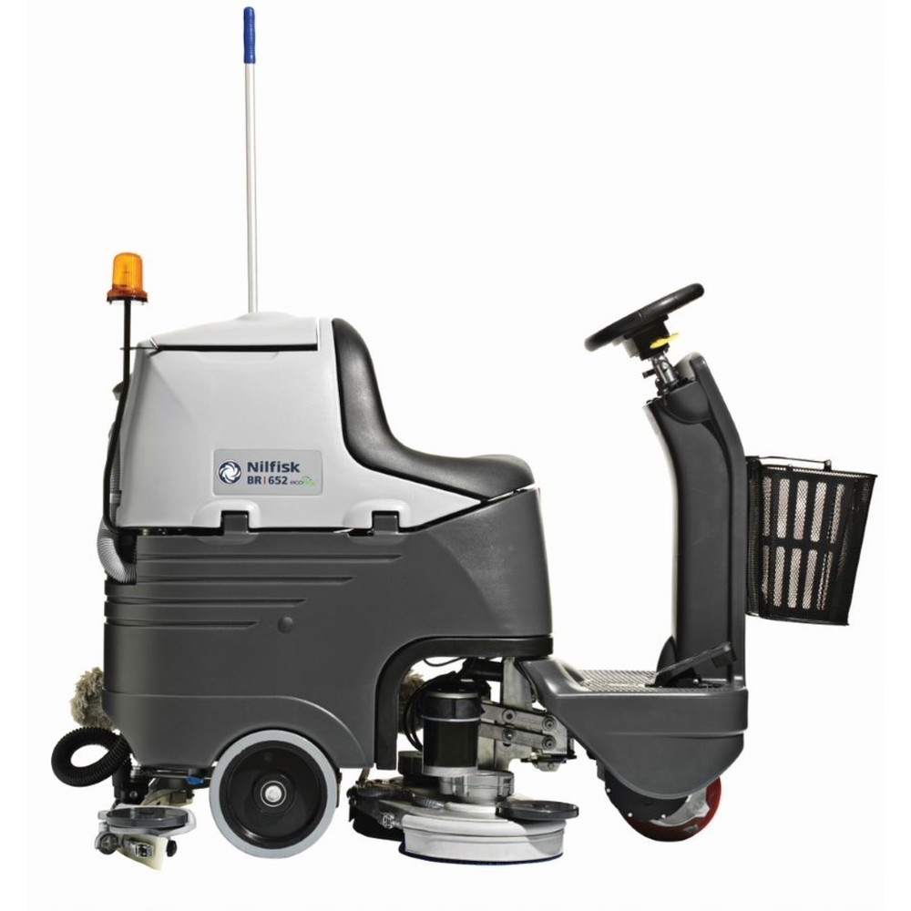 Nilfisk® BR 652/752 ride-on scrubber dryer