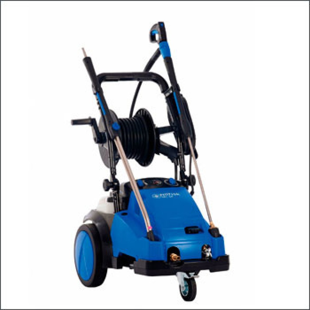 Nilfisk® MC 6P-180/1300 XT industrial pressure washer, cold water, mobile